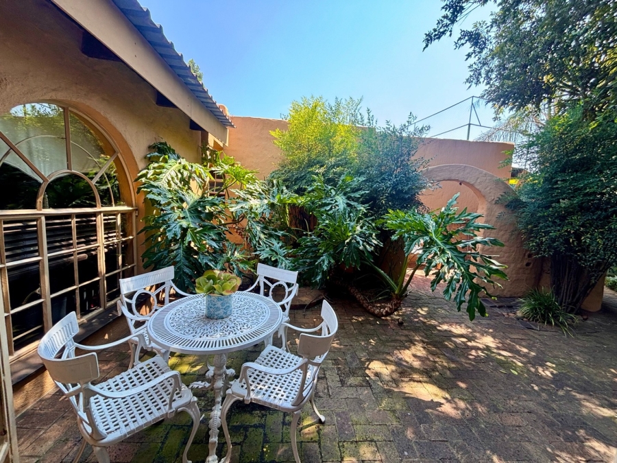 4 Bedroom Property for Sale in Wilkoppies North West
